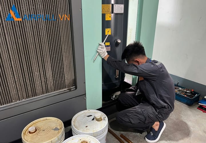 Dịch vụ sửa chữa máy nén khí Hanbell